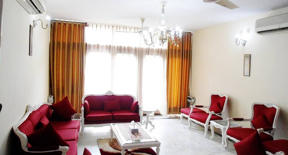 Harmony Suites, New Delhi 2